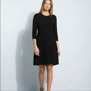 Burberry 3/4 sleeve dress